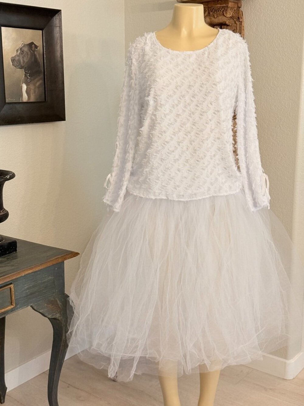 NIC&ZOE Sheer White Top w/ Lining and long Bell Sleeve rounded neckline
